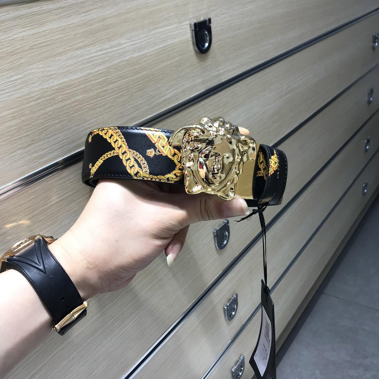 Versace Barocco Reversible Leather Belt  - FashionPlug