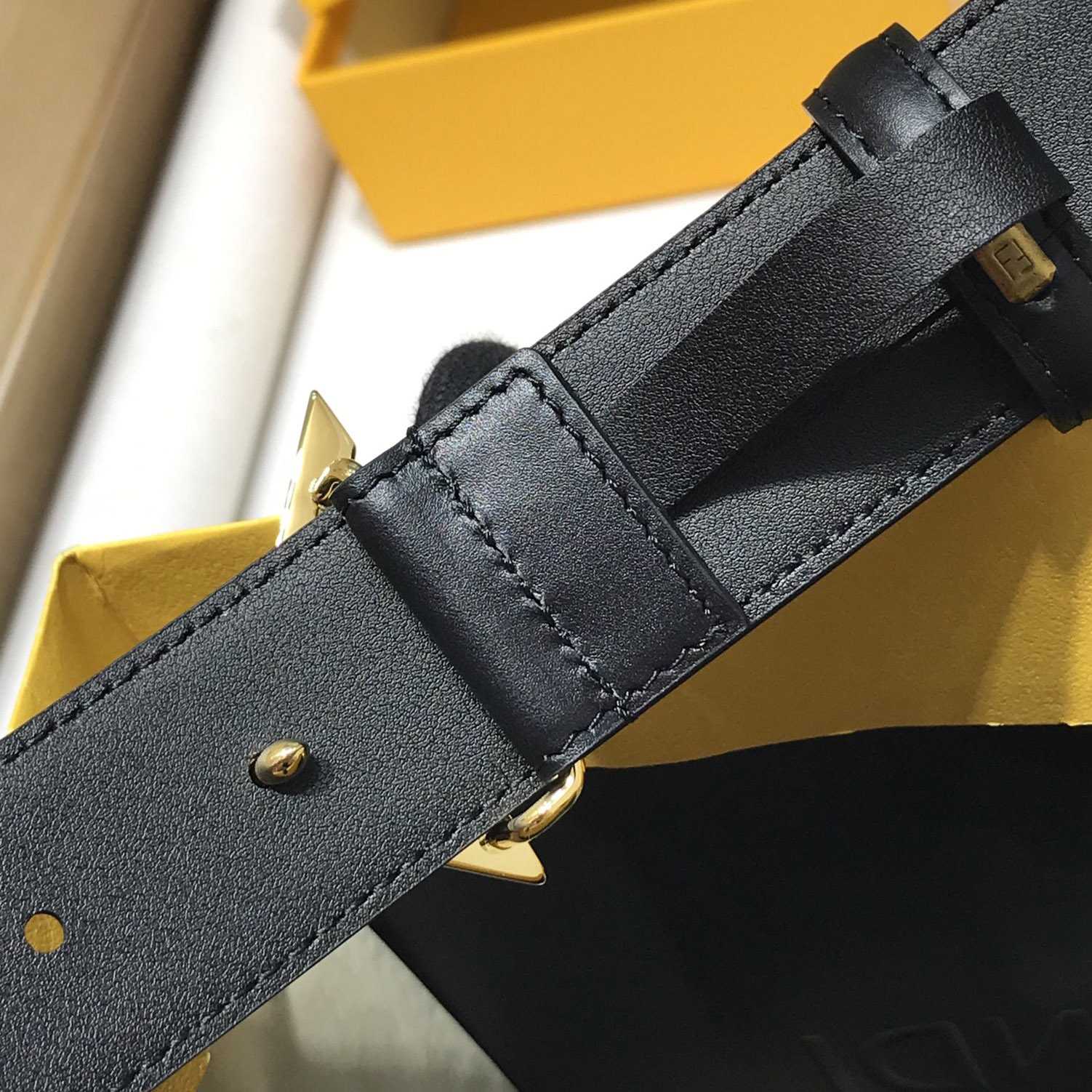 Fendi Black Leather Belt - FashionPlug