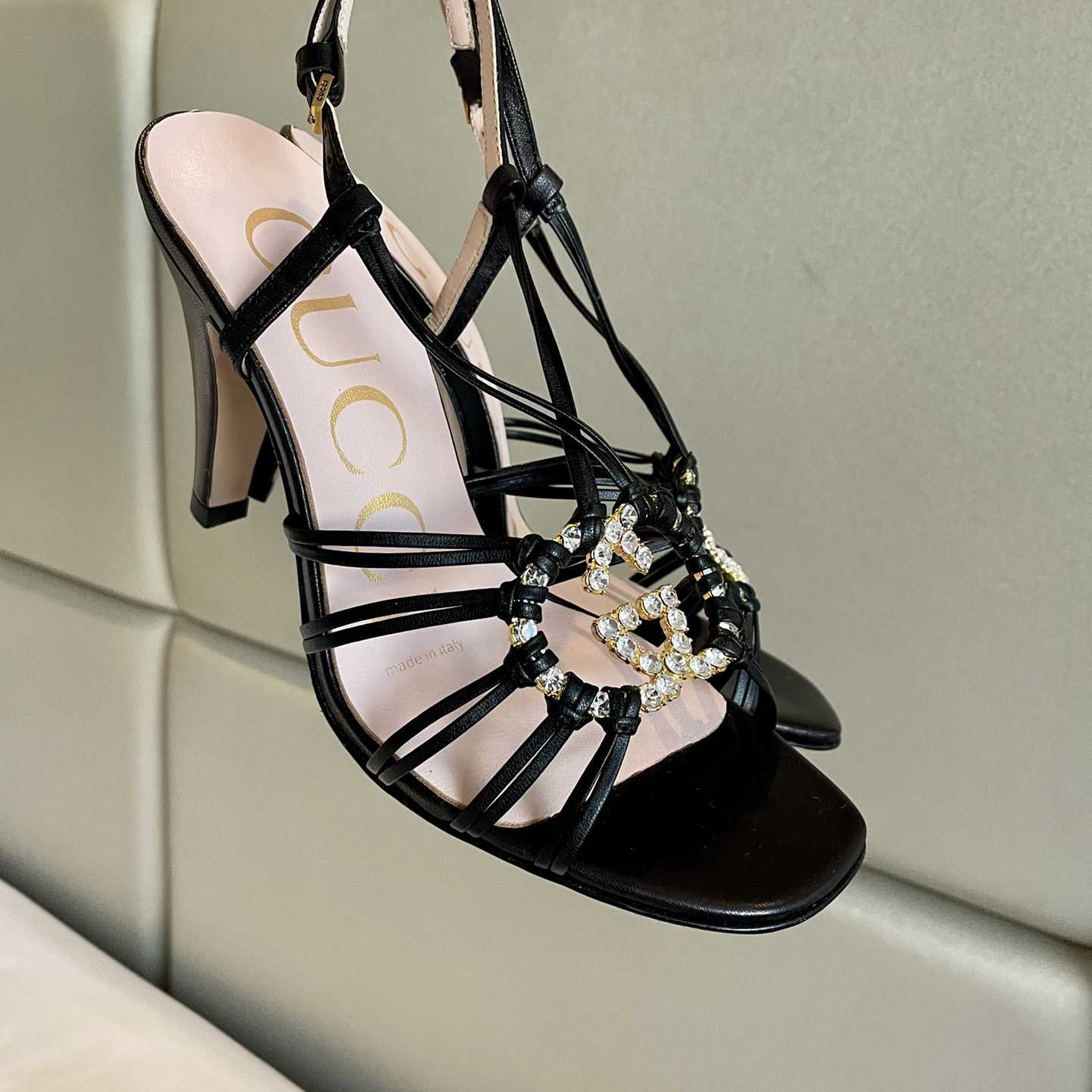 Gucci Women's Sandal With Interlocking G - FashionPlug
