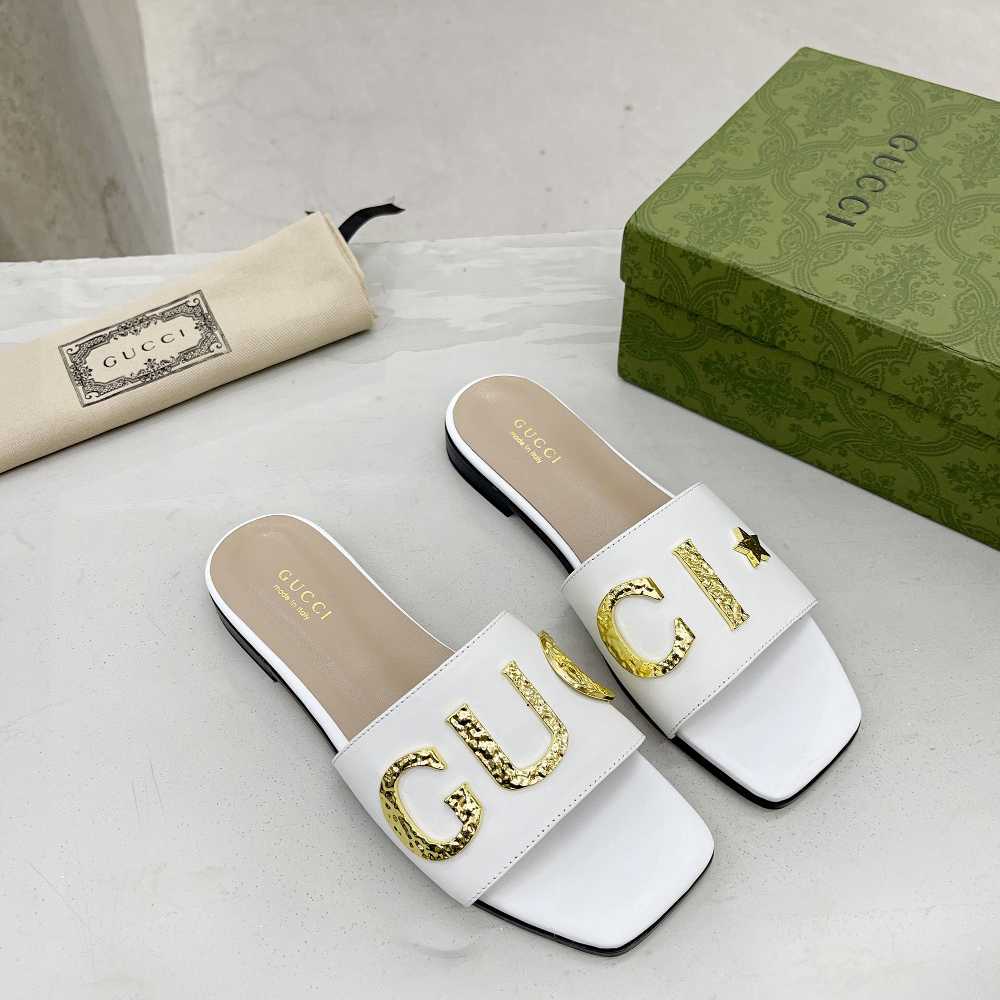 Gucci Women's 'Gucci' Slide Sandal - FashionPlug