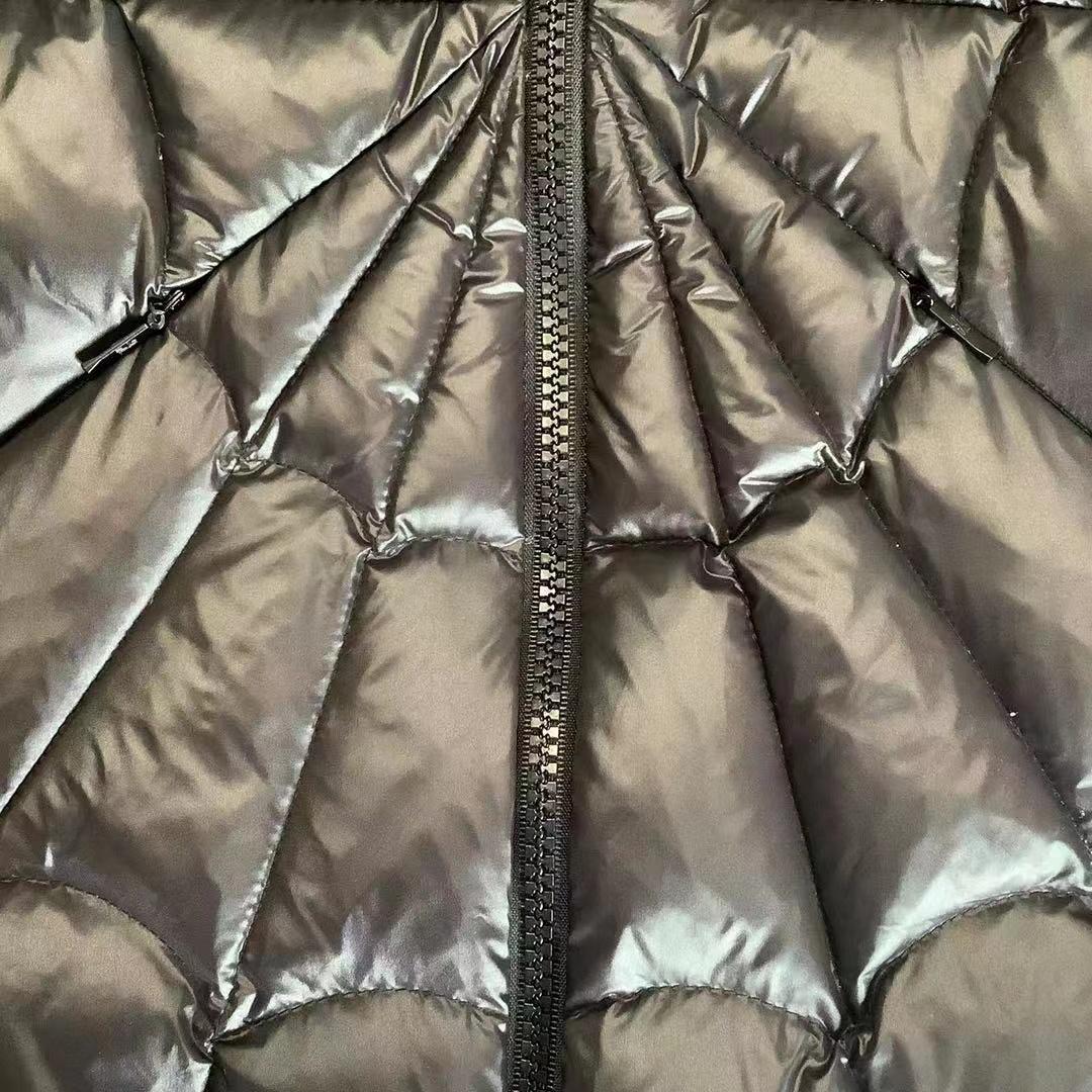 Moncler Violier Spider-Man Short Down Jacket - FashionPlug