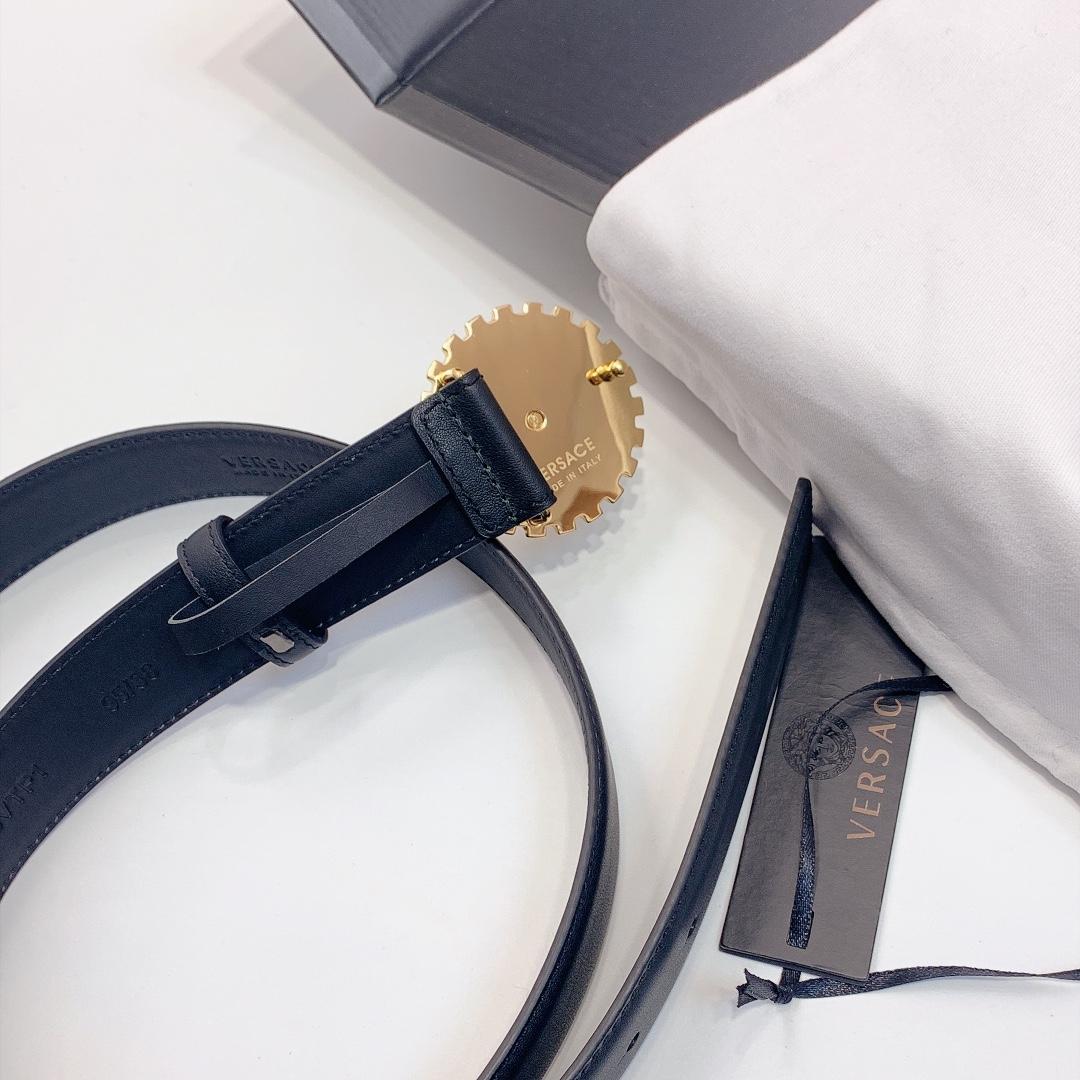 Versace Medusa Belt - FashionPlug