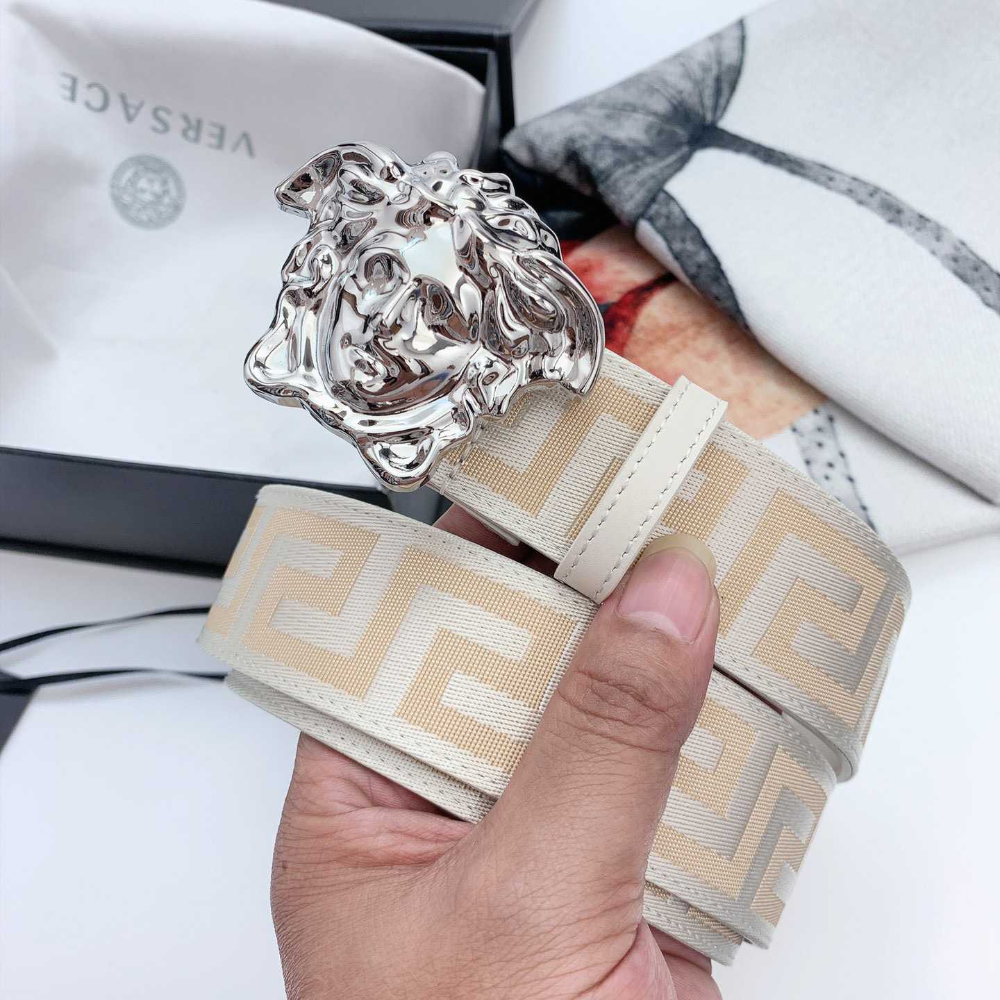 Versace Le Medusa Belt - FashionPlug