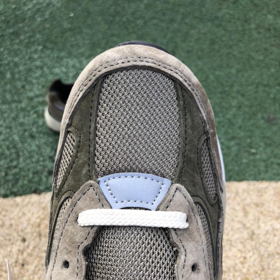 JJJJound x New Balance 992 Sneakers        M992J2 - FashionPlug