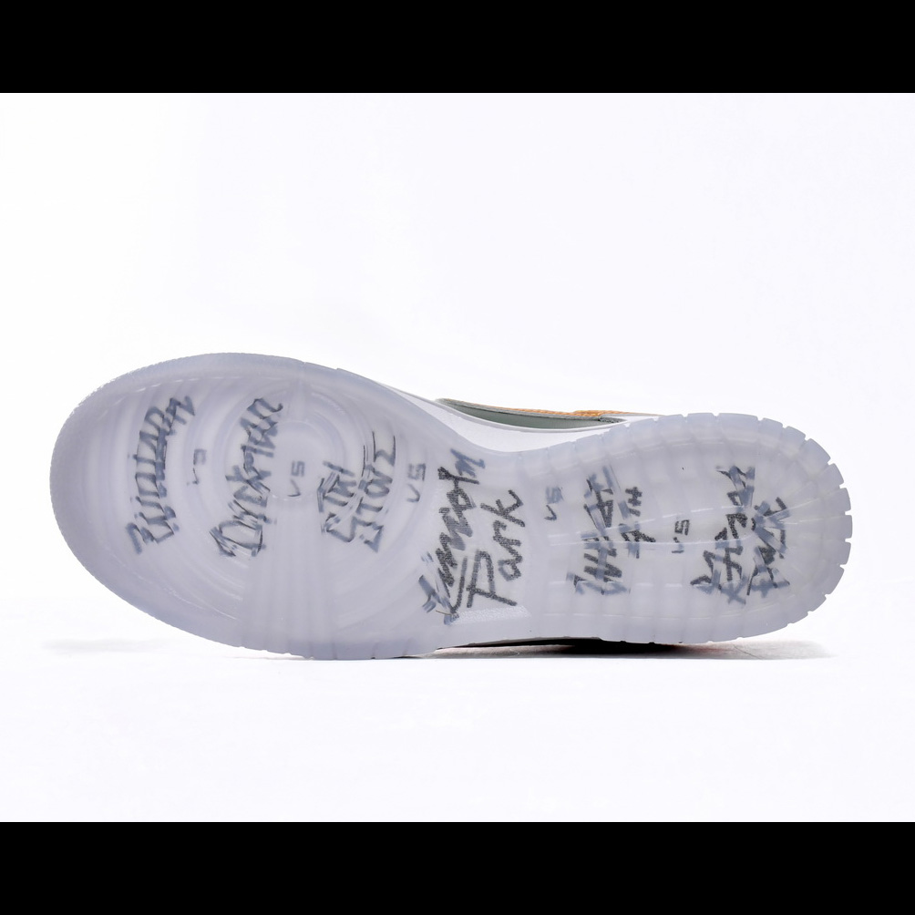 Nike Dunk Low NY vs. NY Sneaker   DN2489-300 - FashionPlug