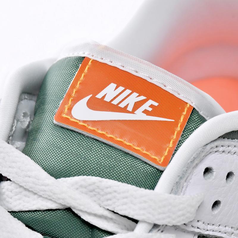 Nike Dunk Low NY vs. NY Sneaker   DN2489-300 - FashionPlug
