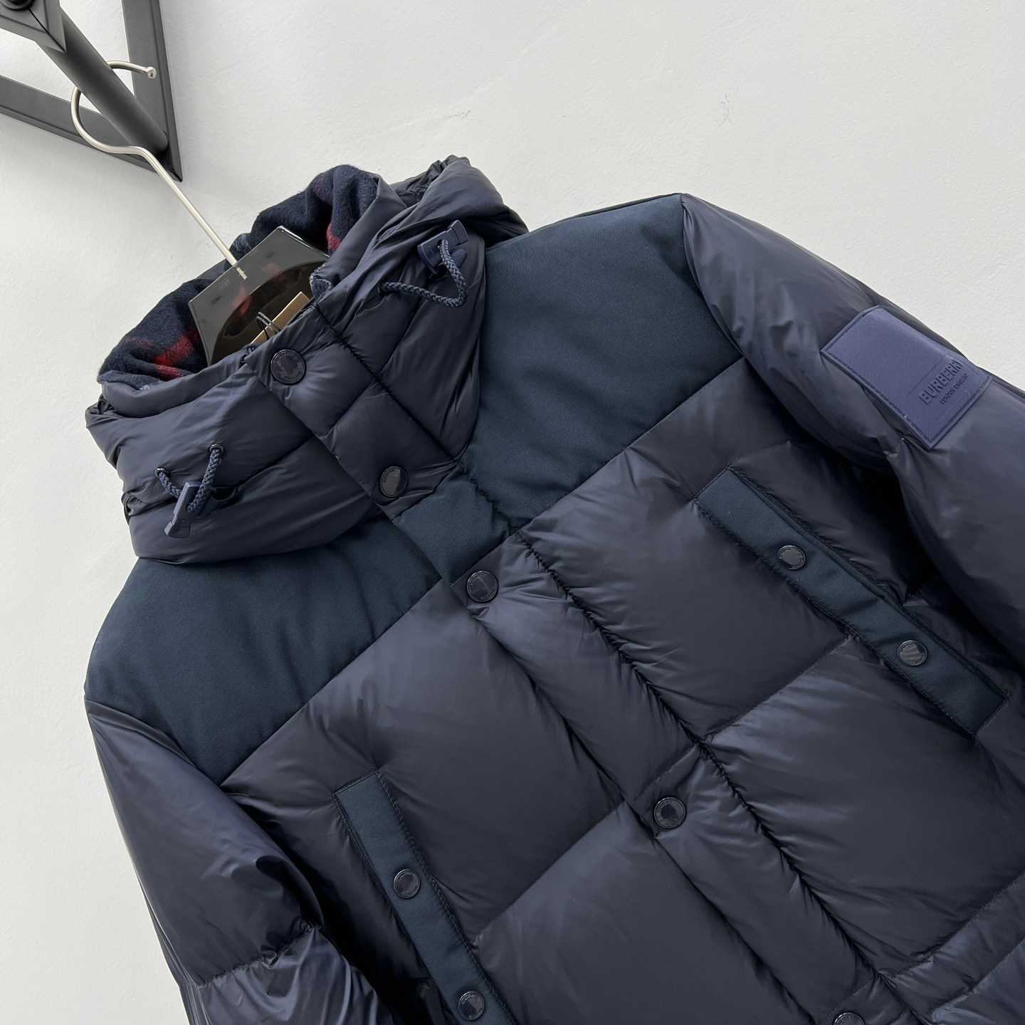Burberry Logo Appliqué Nylon Puffer Coat - FashionPlug