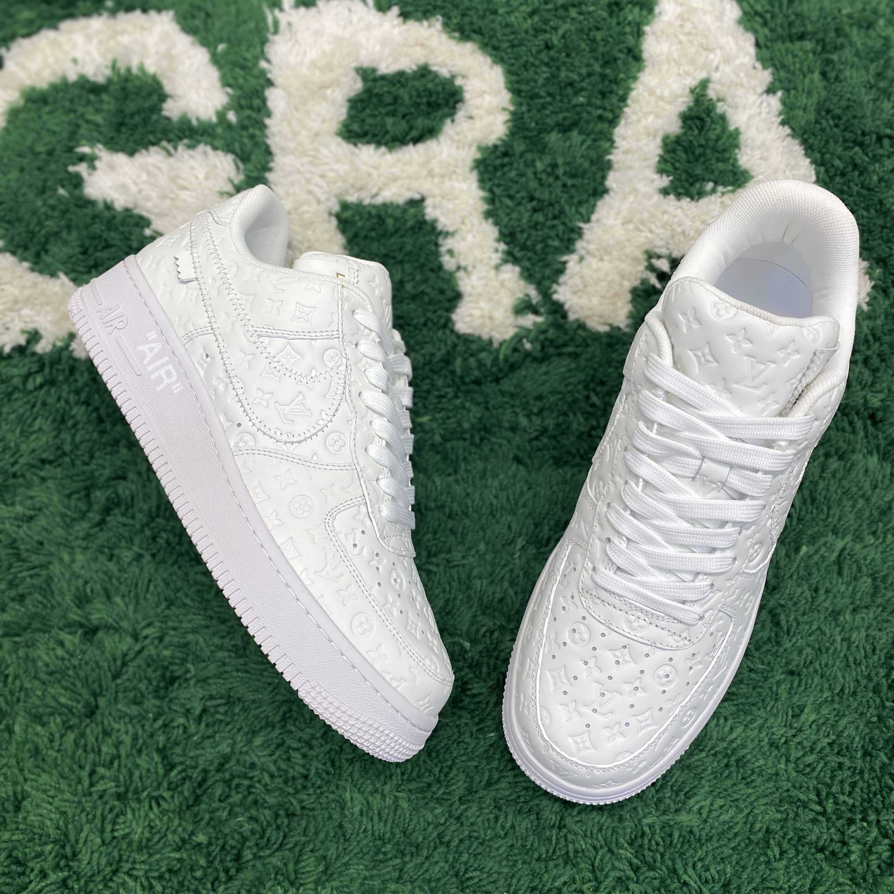  Louis Vuitton LV x Nike Air Force 1 x off-white Sneaker       1A9V - FashionPlug