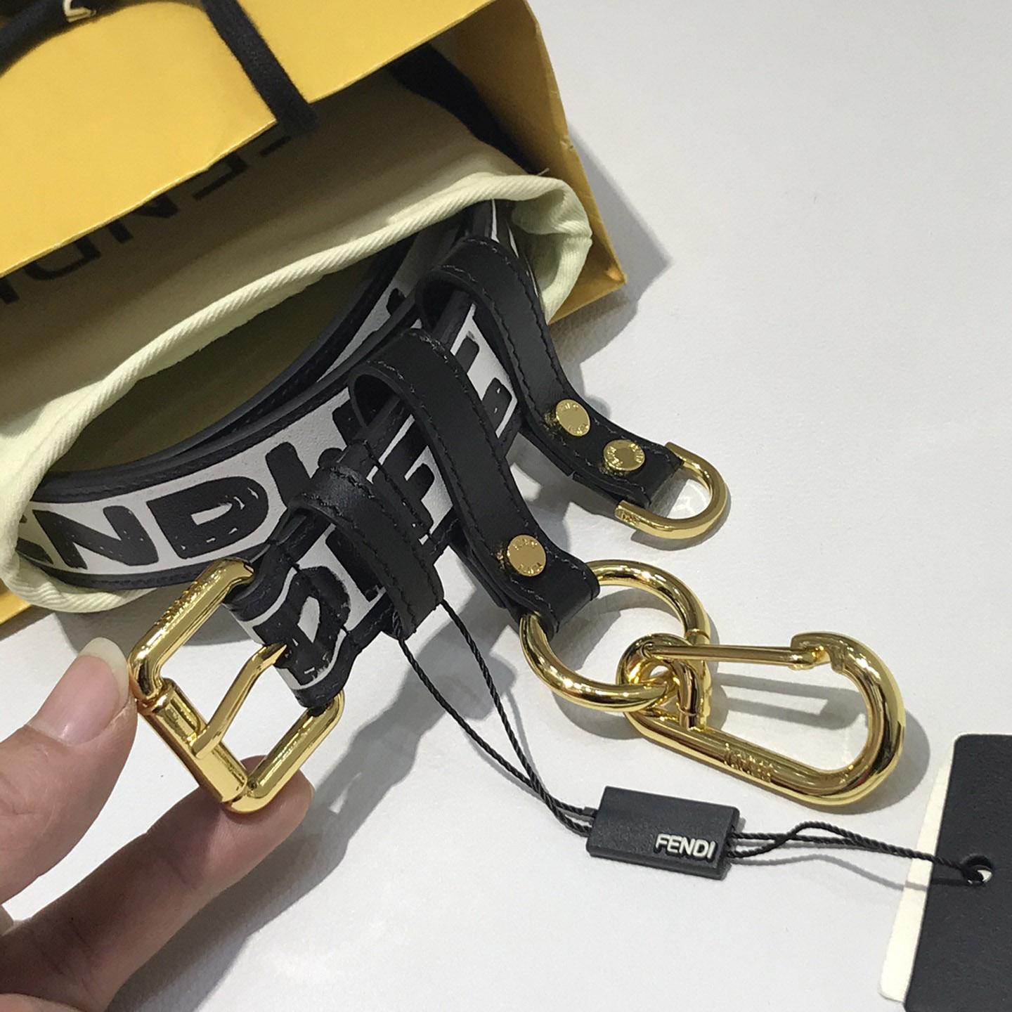 Fendi Logo Belt - FashionPlug
