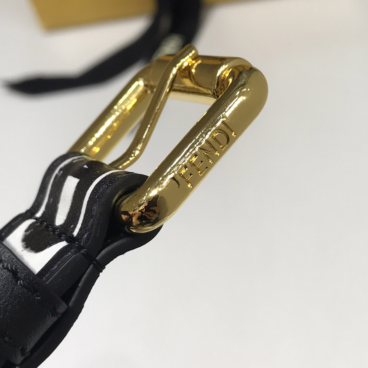 Fendi Logo Belt - FashionPlug