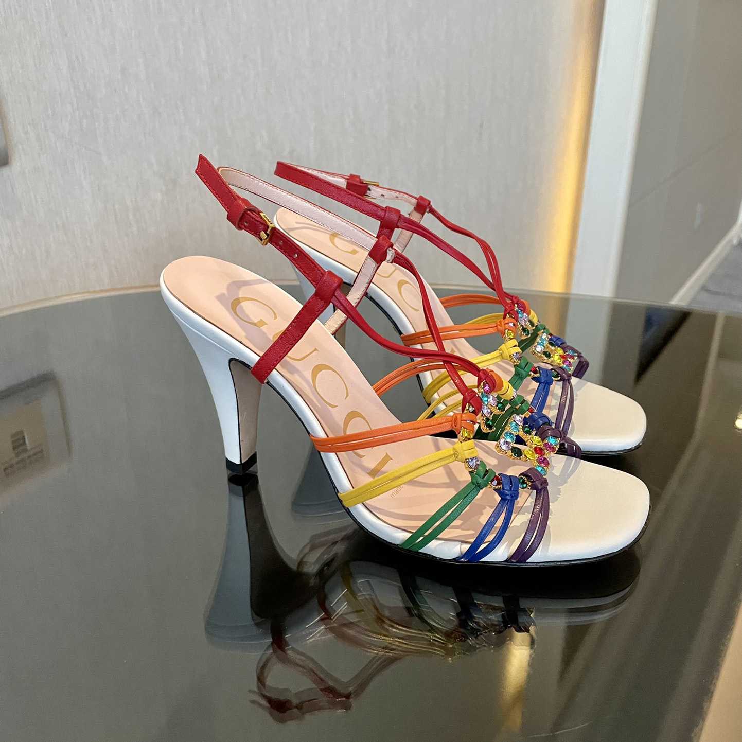 Gucci Women's Sandal With Interlocking G - FashionPlug