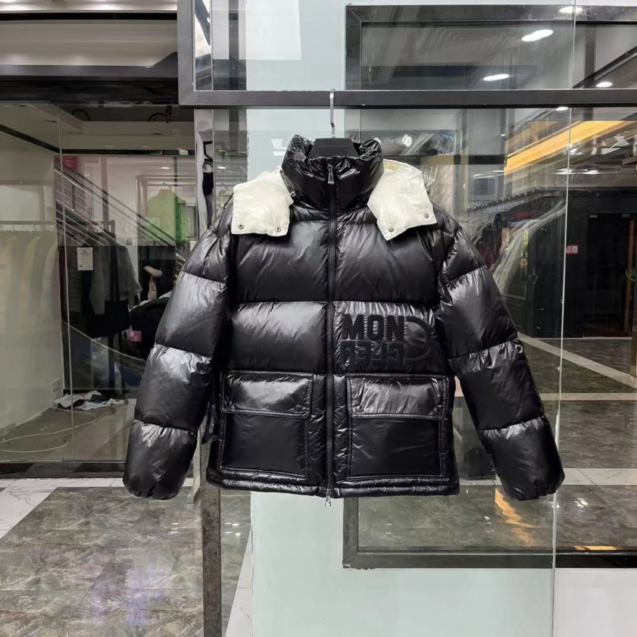 Moncler Women's Abbaye Short Down Jacket - FashionPlug