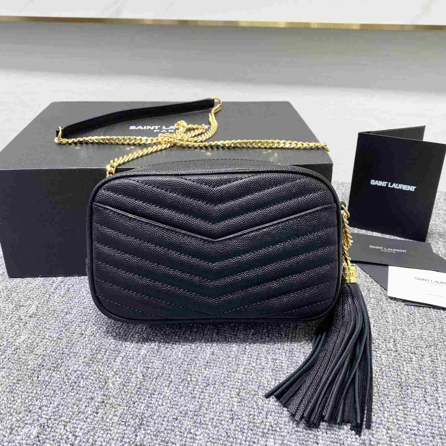 Saint Laurent Lou Camera Bag In Quilted Leather(18-11x5cm) - FashionPlug
