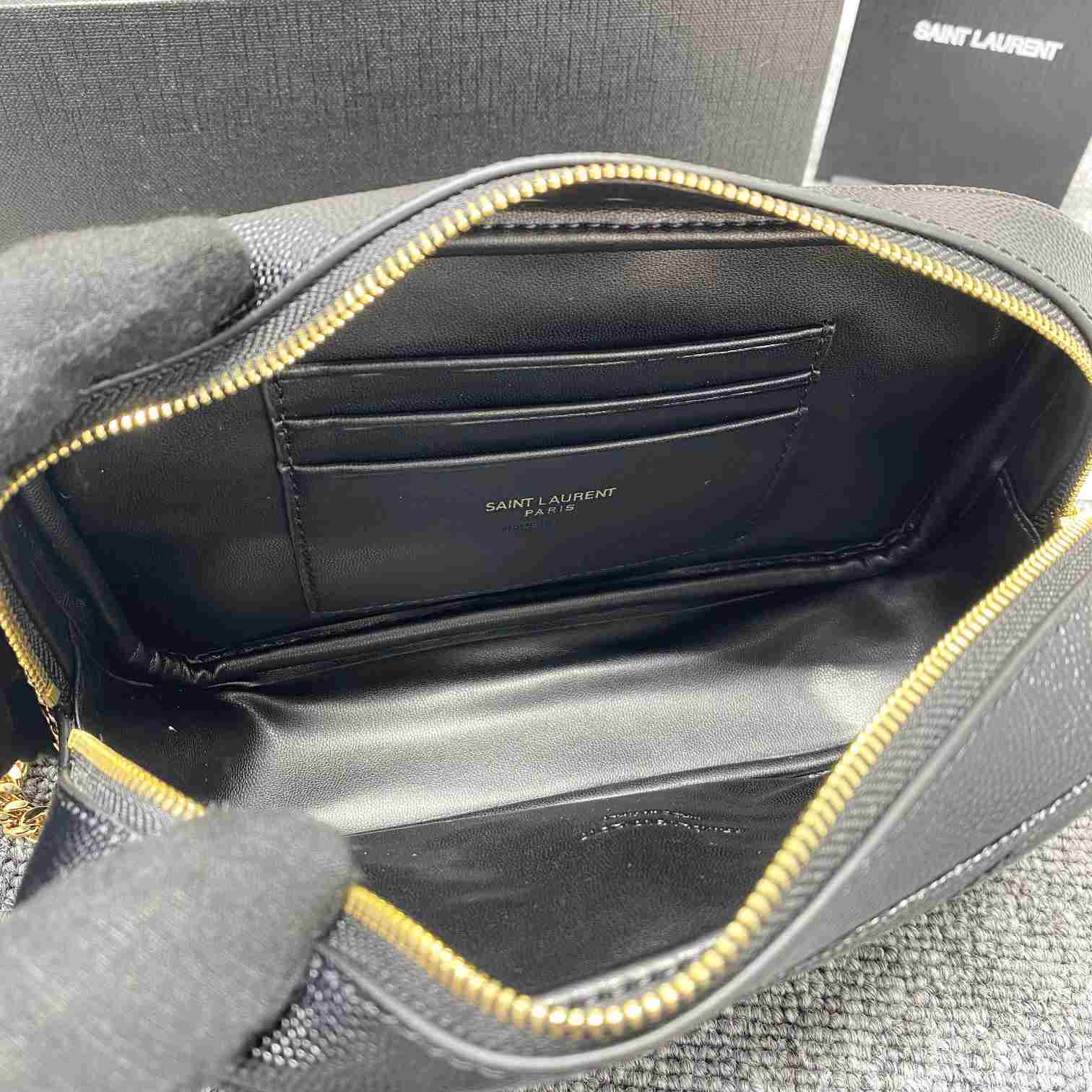 Saint Laurent Lou Camera Bag In Quilted Leather(18-11x5cm) - FashionPlug