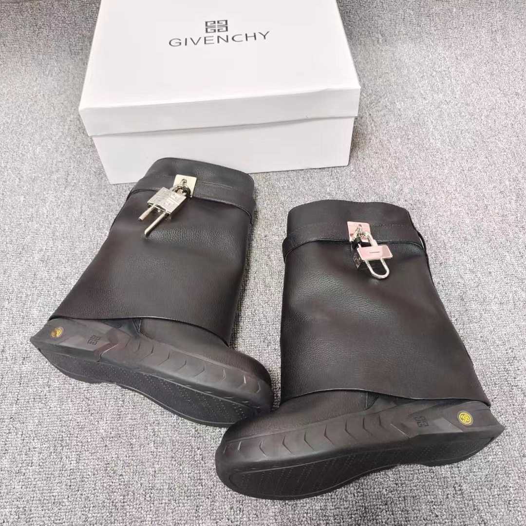 Givenchy Shark Lock Biker Ankle Boots In Grained Leather - FashionPlug