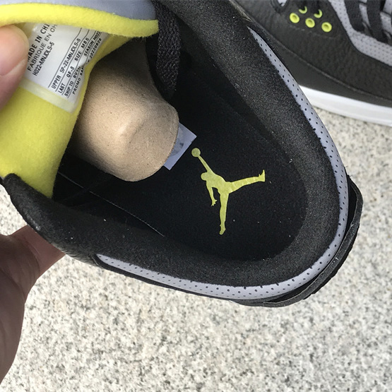 Air Jordan 3  Sneakers   - FashionPlug