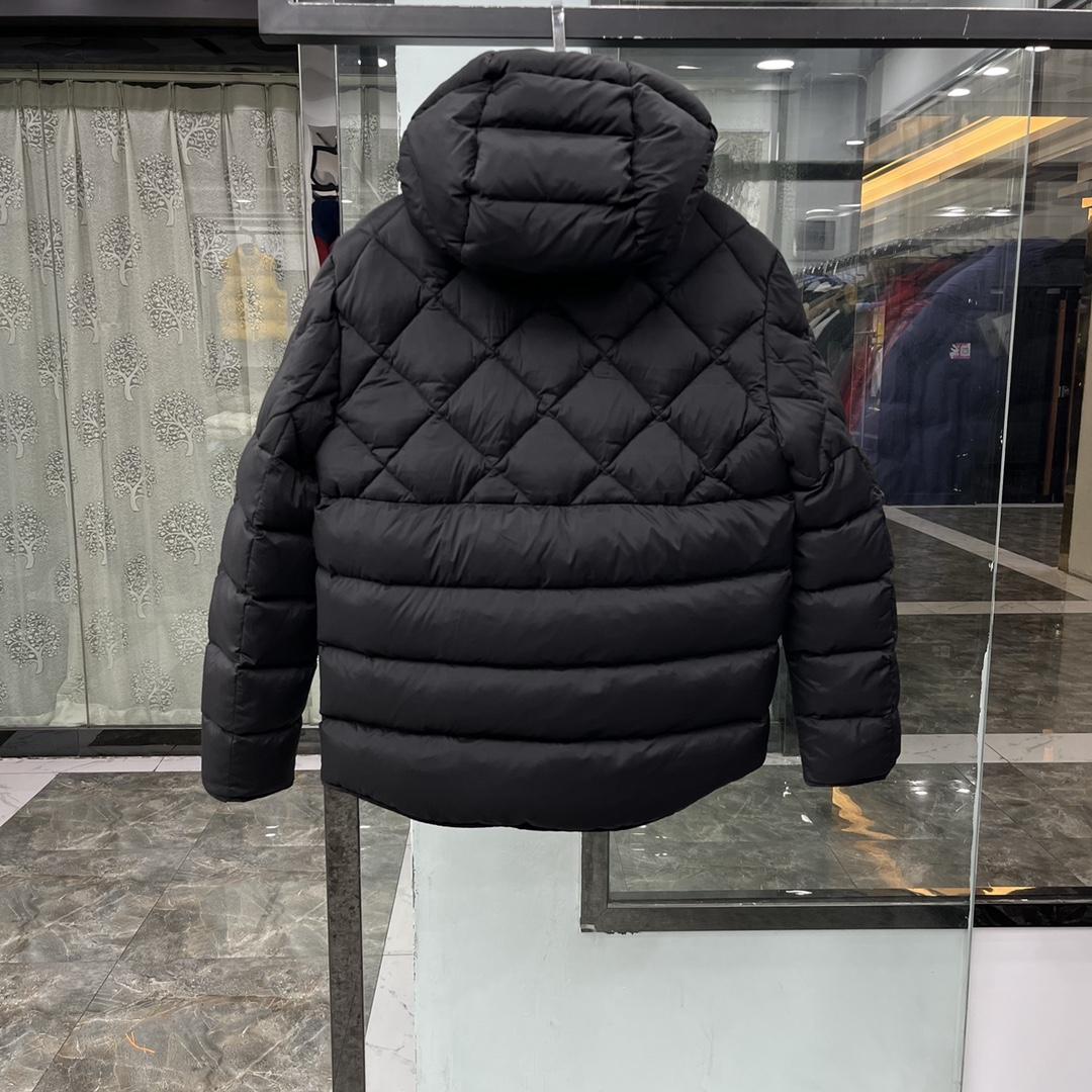 Moncler Hooded Padded Jacket - FashionPlug