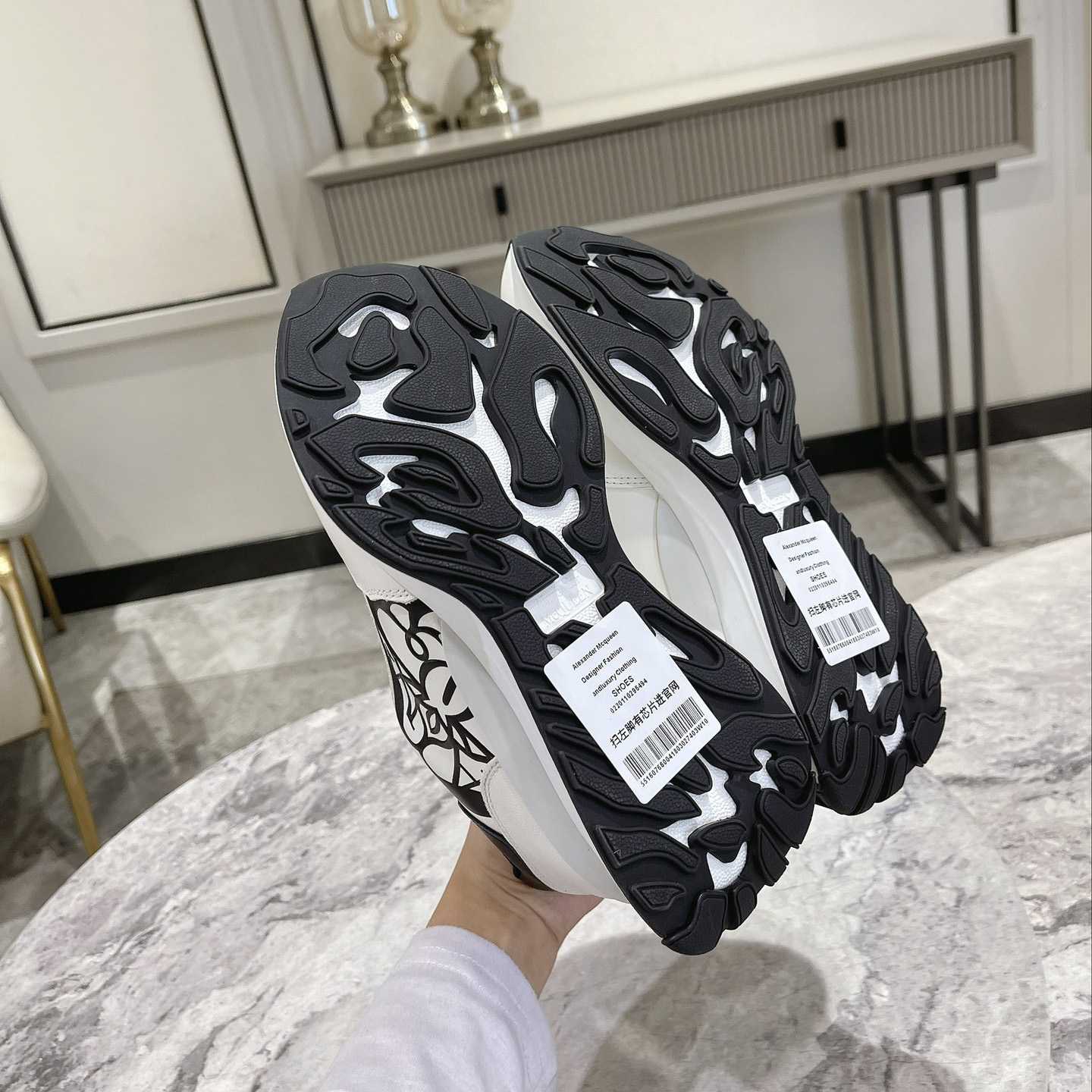 Alexander Mqueen Sprint Runner Lace-Up Sneaker - FashionPlug
