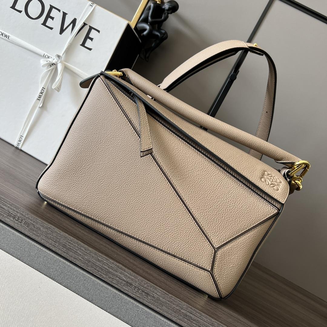 Loewe Puzzle Bag In Classic Calfskin(29-19.5-14cm) - FashionPlug