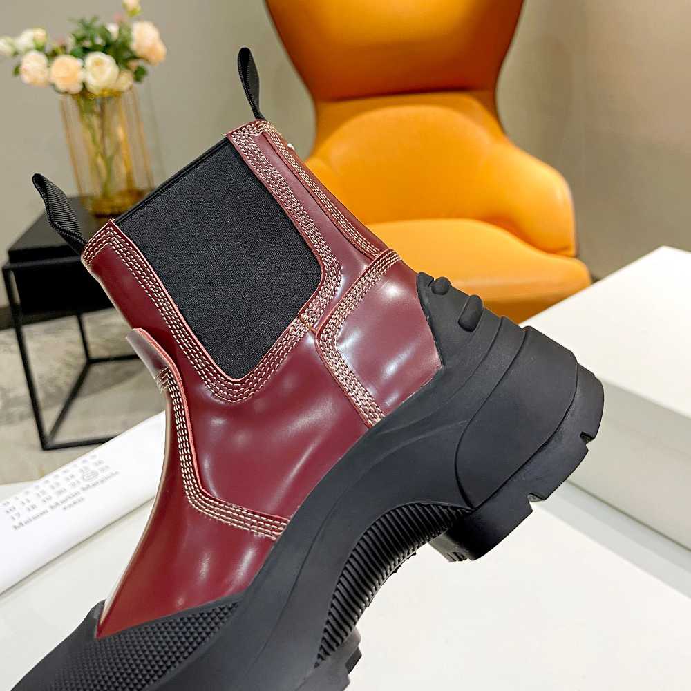 Maison Margiela Leather Chelsea Boots - FashionPlug