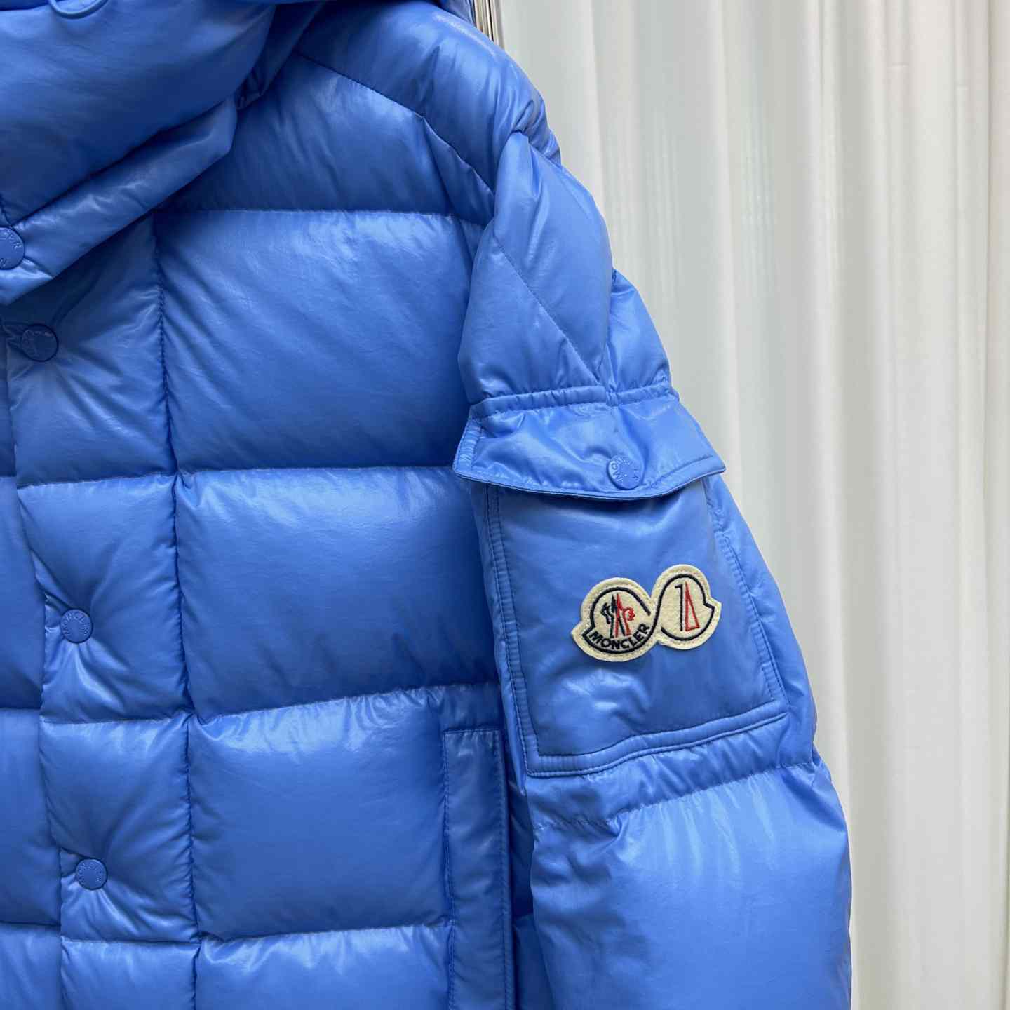 Moncler Maya 70 Short Down Jacket - FashionPlug