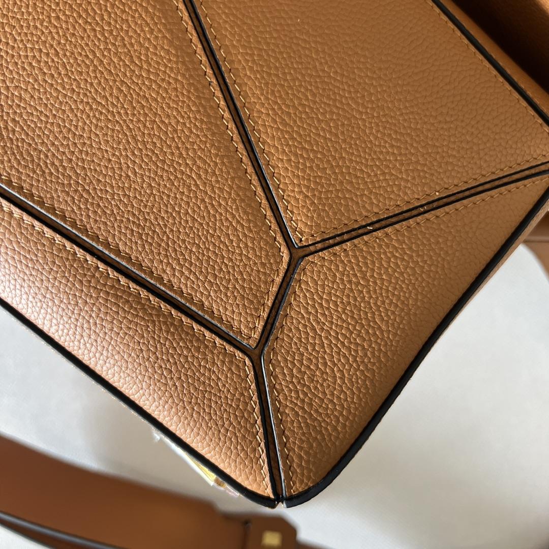 Loewe Puzzle Bag In Classic Calfskin(29-19.5-14cm) - FashionPlug
