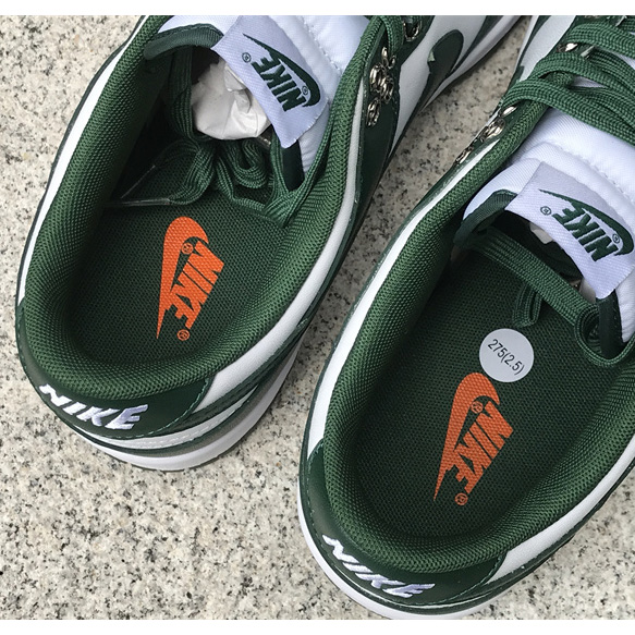 Nike SB Dunk Low Sneaker     DD1931-101 - FashionPlug