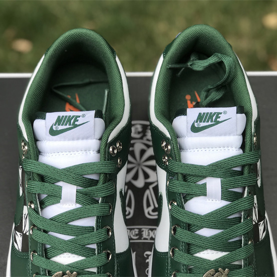 Nike SB Dunk Low Sneaker     DD1931-101 - FashionPlug