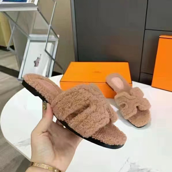 Hermes Oran Sandal - FashionPlug