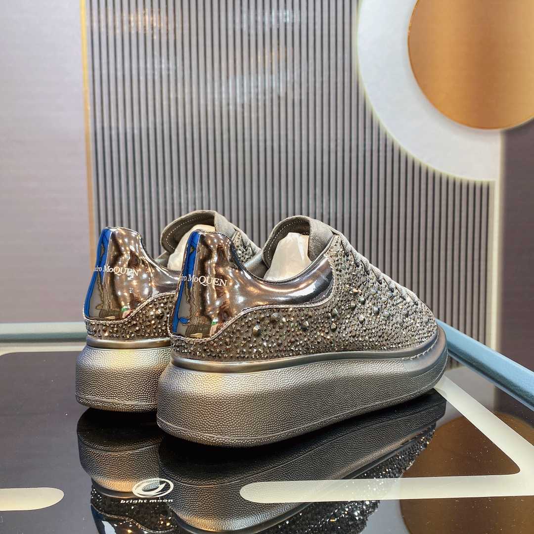 Alexander Mqueen Oversized Sneaker  - FashionPlug