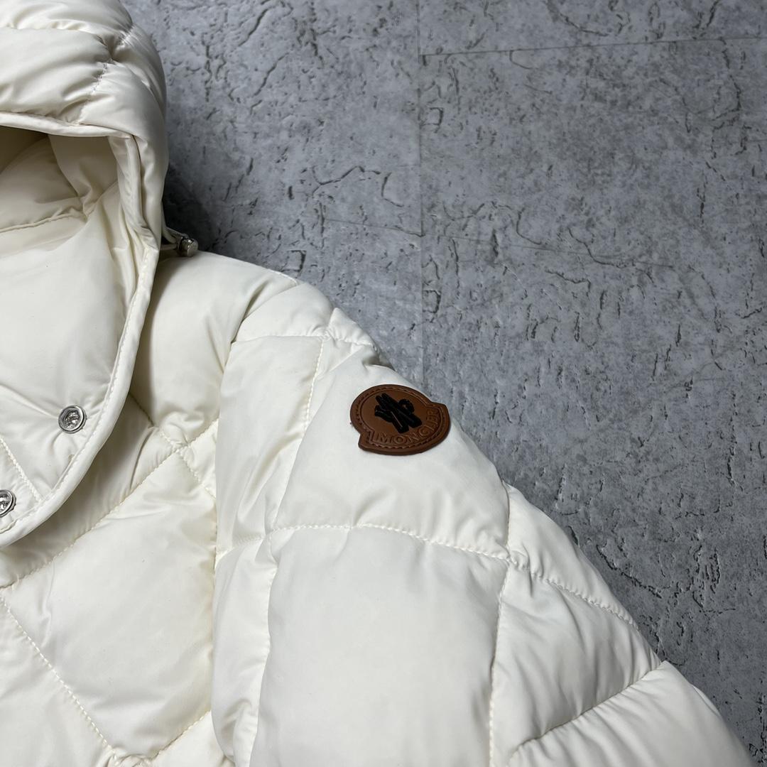 Moncler Hooded Padded Jacket - FashionPlug