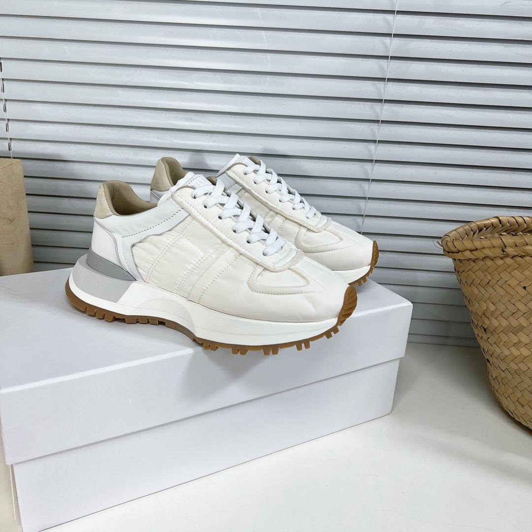 Maison Margiela 50-50 sneakers - FashionPlug