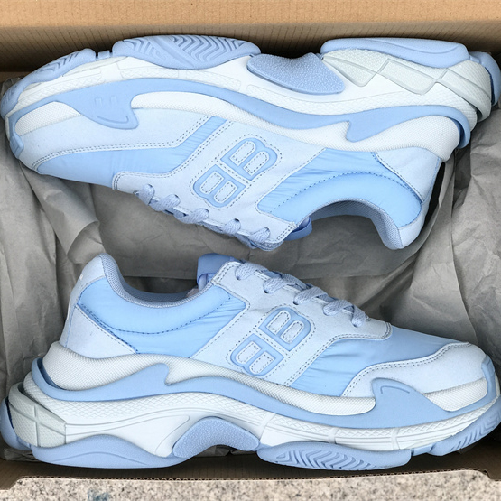 Balenciaga Sneaker  - FashionPlug