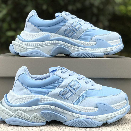 Balenciaga Sneaker  - FashionPlug