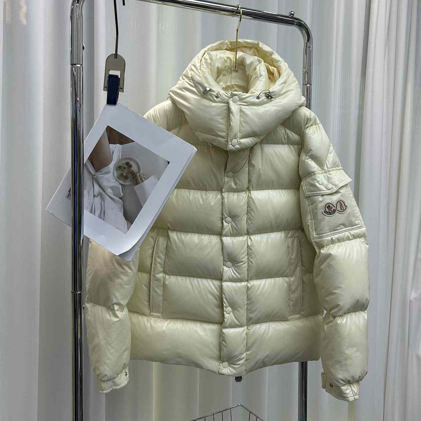 Moncler Maya 70 Short Down Jacket - FashionPlug