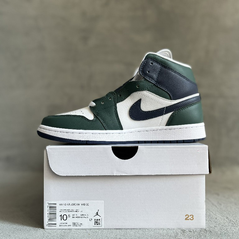 Air Jordan 1 Mid  Sneaker      DZ5326-300 - FashionPlug