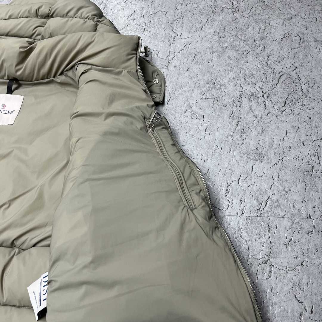 Moncler Hooded Padded Jacket - FashionPlug