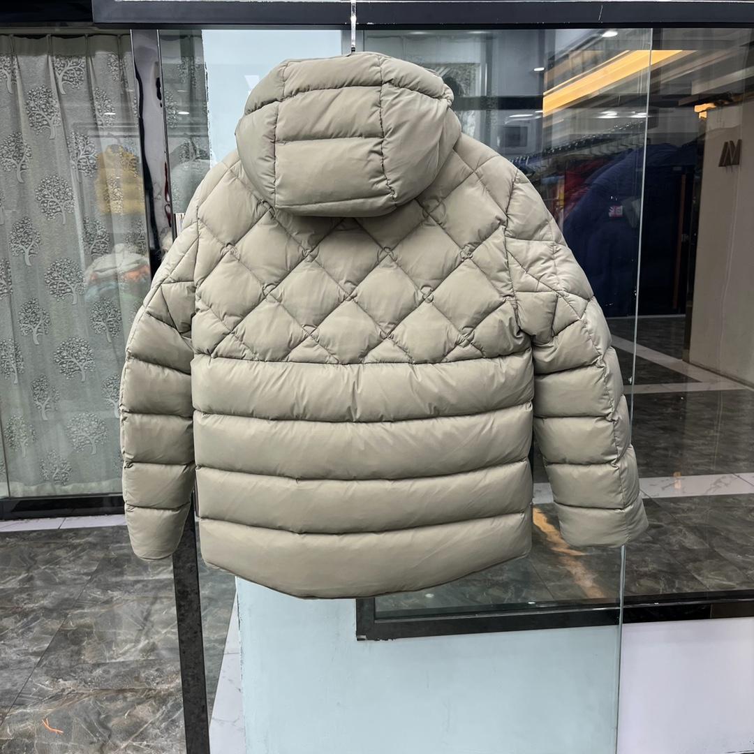 Moncler Hooded Padded Jacket - FashionPlug