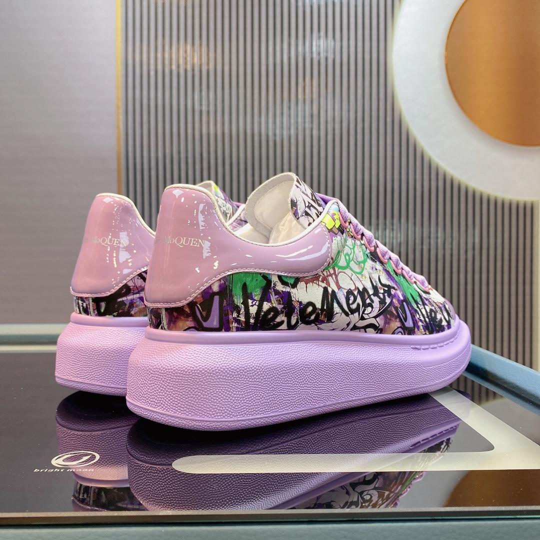 Alexander Mqueen Oversized Sneaker  - FashionPlug