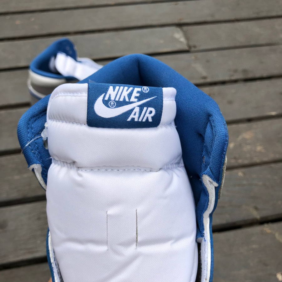 Air Jordan 1 Retro Sneaker   fd1437-410 - FashionPlug