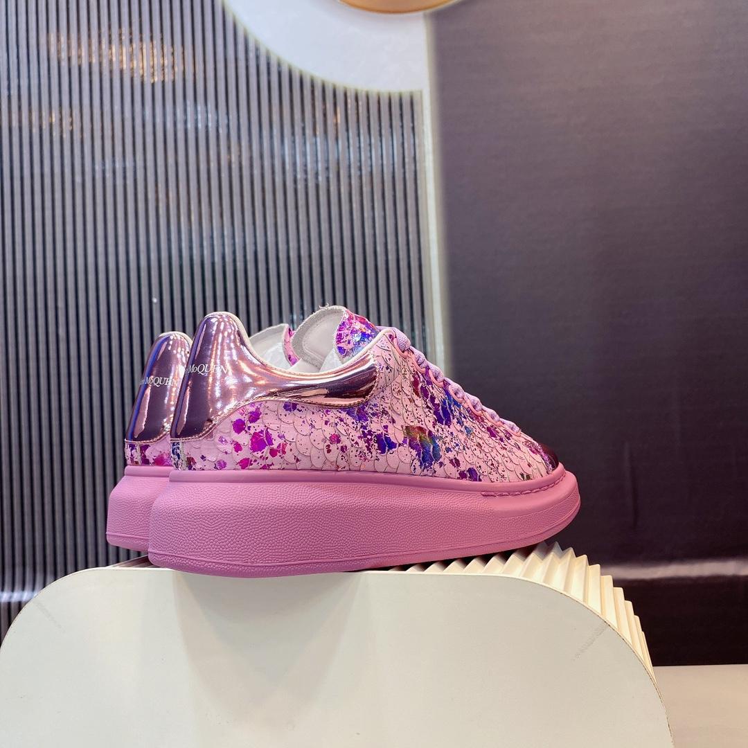 Alexander Mqueen Oversized Sneaker  - FashionPlug