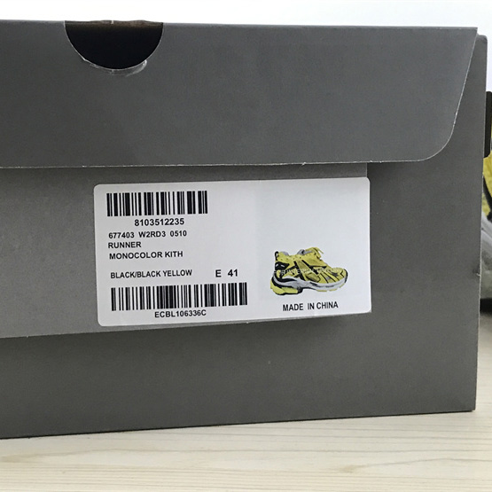 Balenciaga Runner Sneaker  - FashionPlug