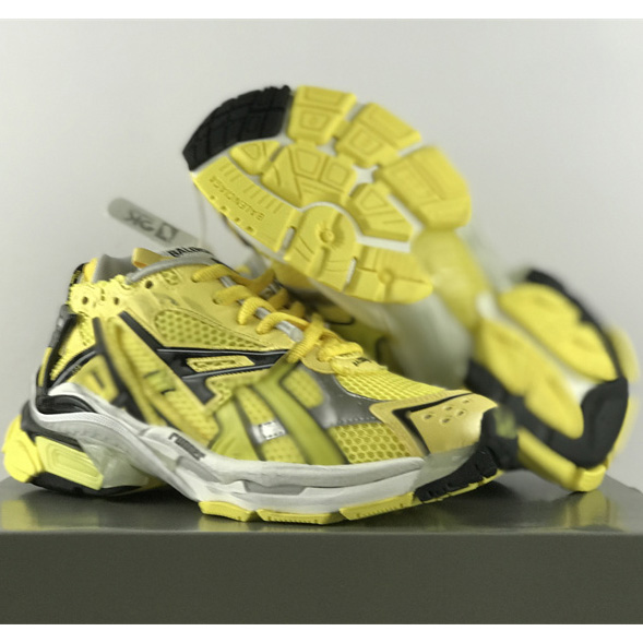 Balenciaga Runner Sneaker  - FashionPlug