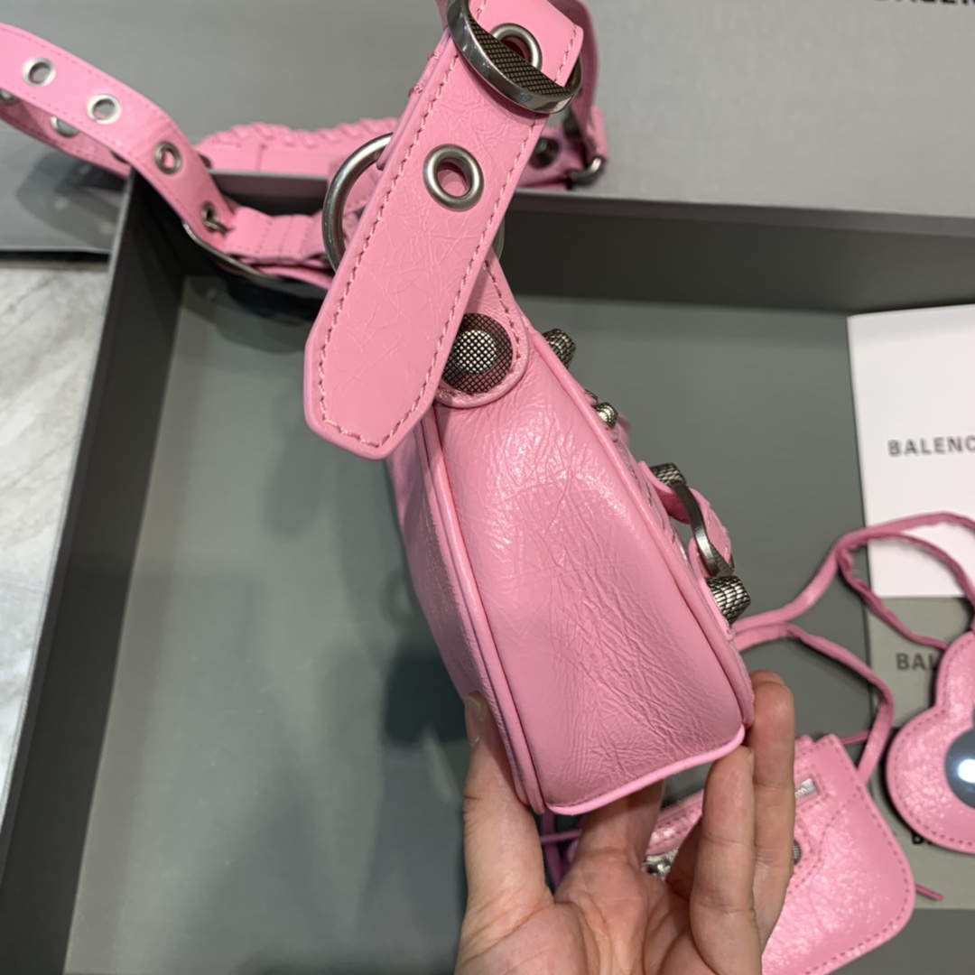 Balenciaga Women's Le Cagole XS Shoulder Bag In Pink(26-12-6cm) - FashionPlug