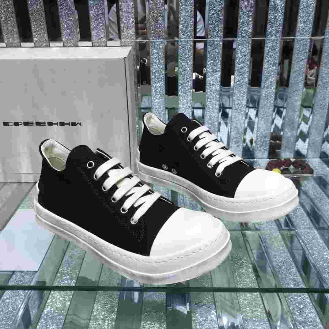 Rick Owens Low-Top Canvas Sneakers - FashionPlug