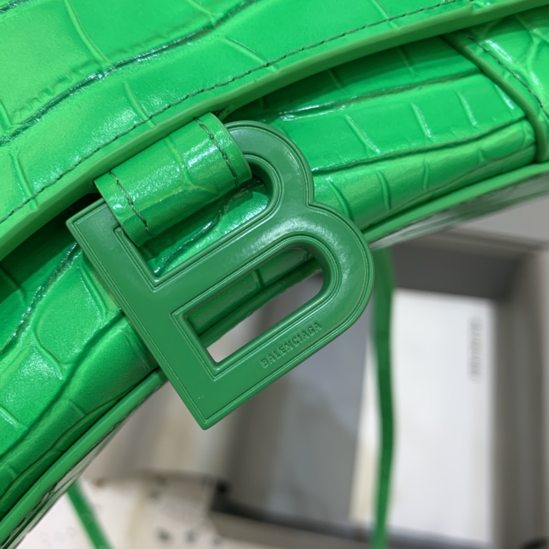 Balenciaga Hourglass Handbag  (19-8-21cm) - FashionPlug