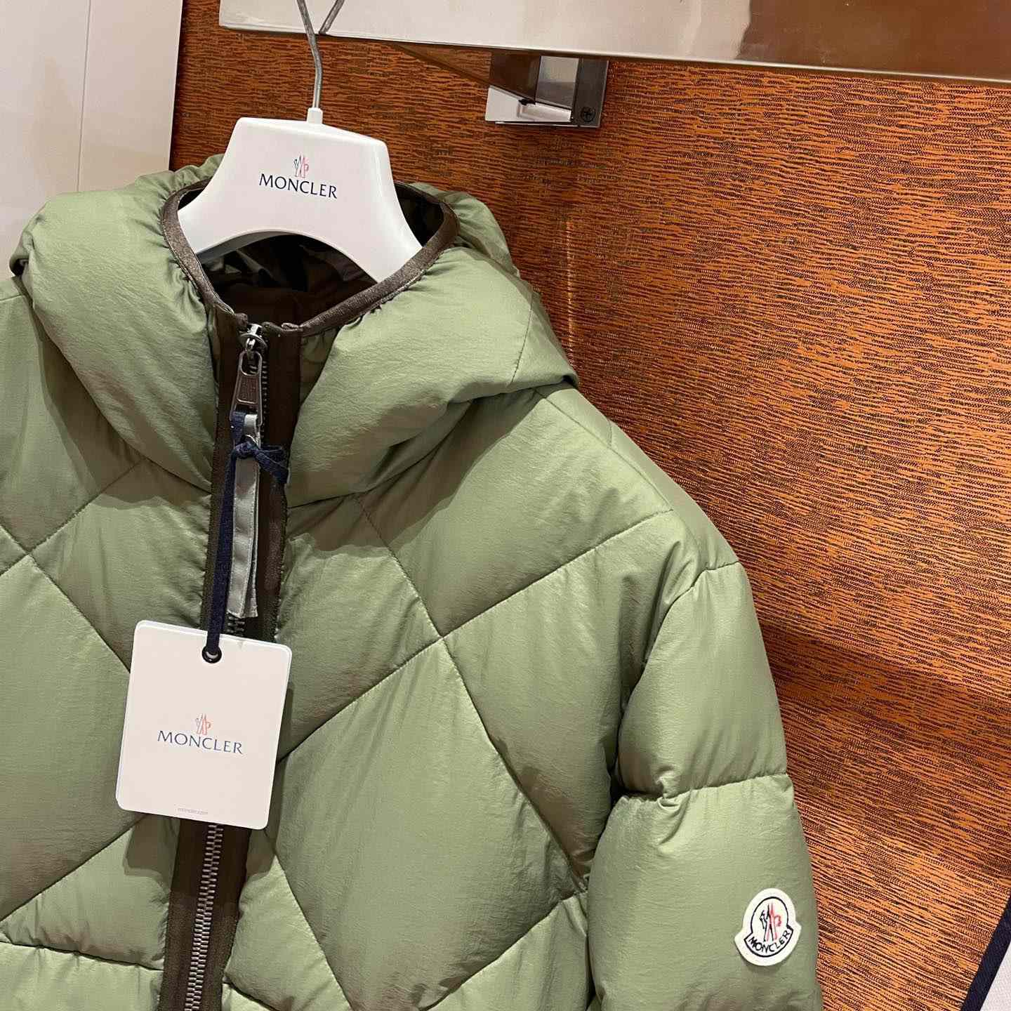 Moncler Reynaud Quilted Down Jacket - FashionPlug