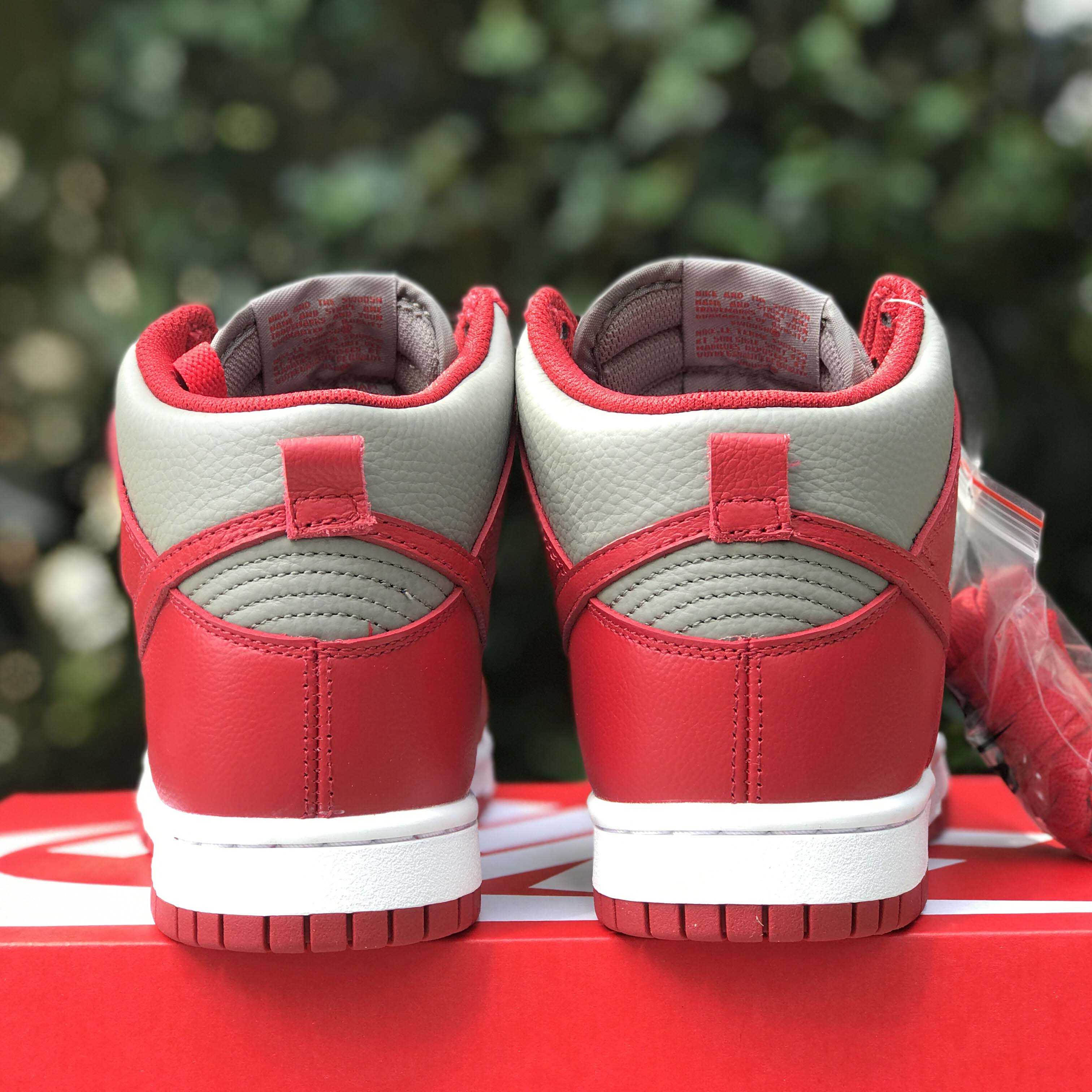 Nike Dunk High Unlv Sneaker        850477-001 - FashionPlug