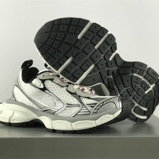 Balenciaga Runner Sneaker  - FashionPlug