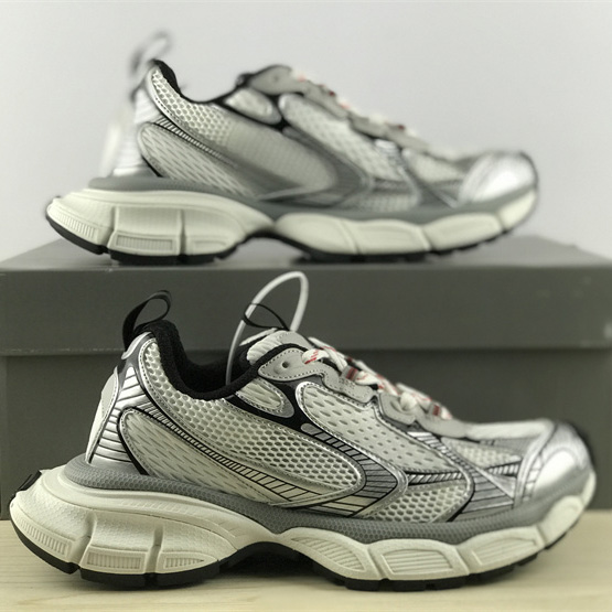 Balenciaga Runner Sneaker  - FashionPlug